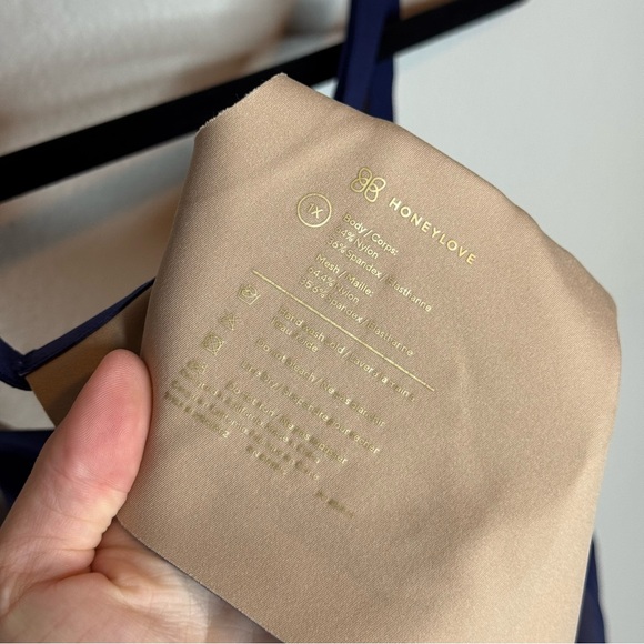 Honey Love Wire Free CrossOver Bra Navy Blue - Picture 13 of 13